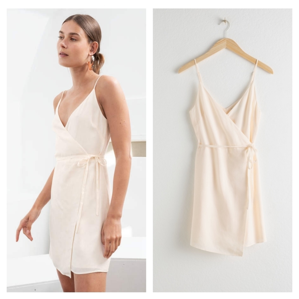 & OTHER STORIES

Asymmetric Wrap Mini Dress